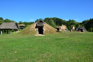 秋田県遺跡.jpg